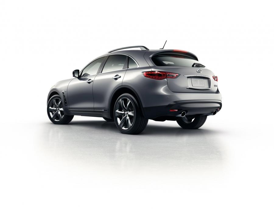  Infiniti QX70 S 2015 года  (фото 8 из 14)